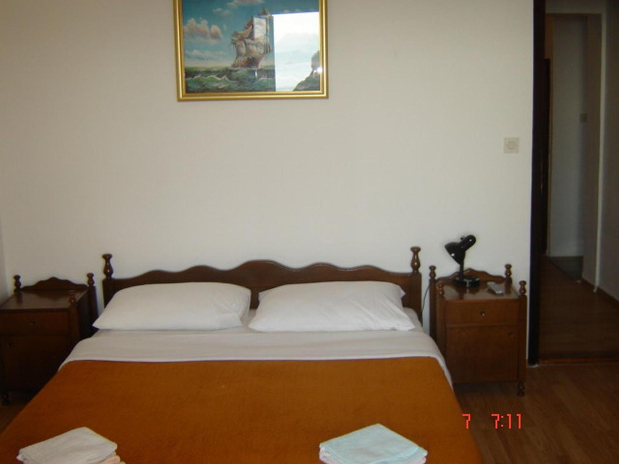 Apartments "Villa Mungos" Собра Номер фото